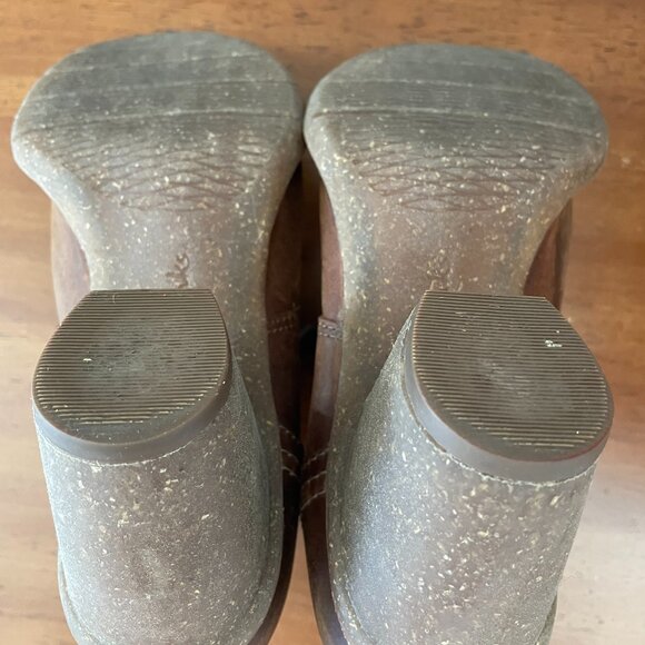 Clarks Artisan Carleta Lyon Womens Brown Nubuck Leather Ankle Bootie Size 7.5M - Picture 6 of 10